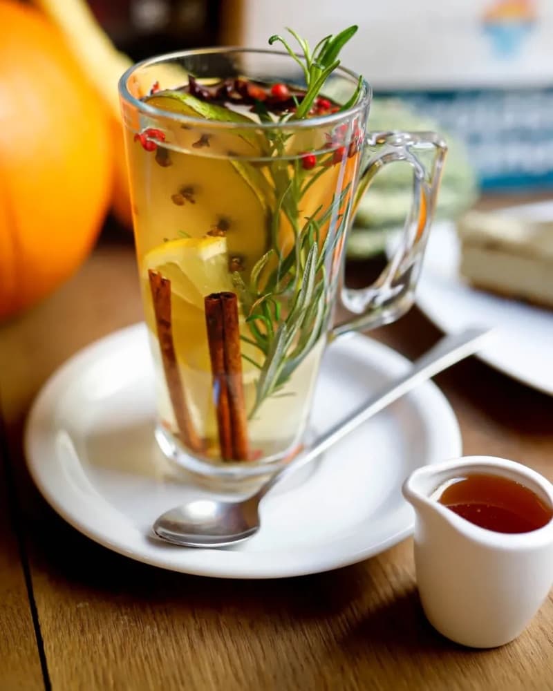 A warm drink at Kawa na Ławę cafe in Zamość