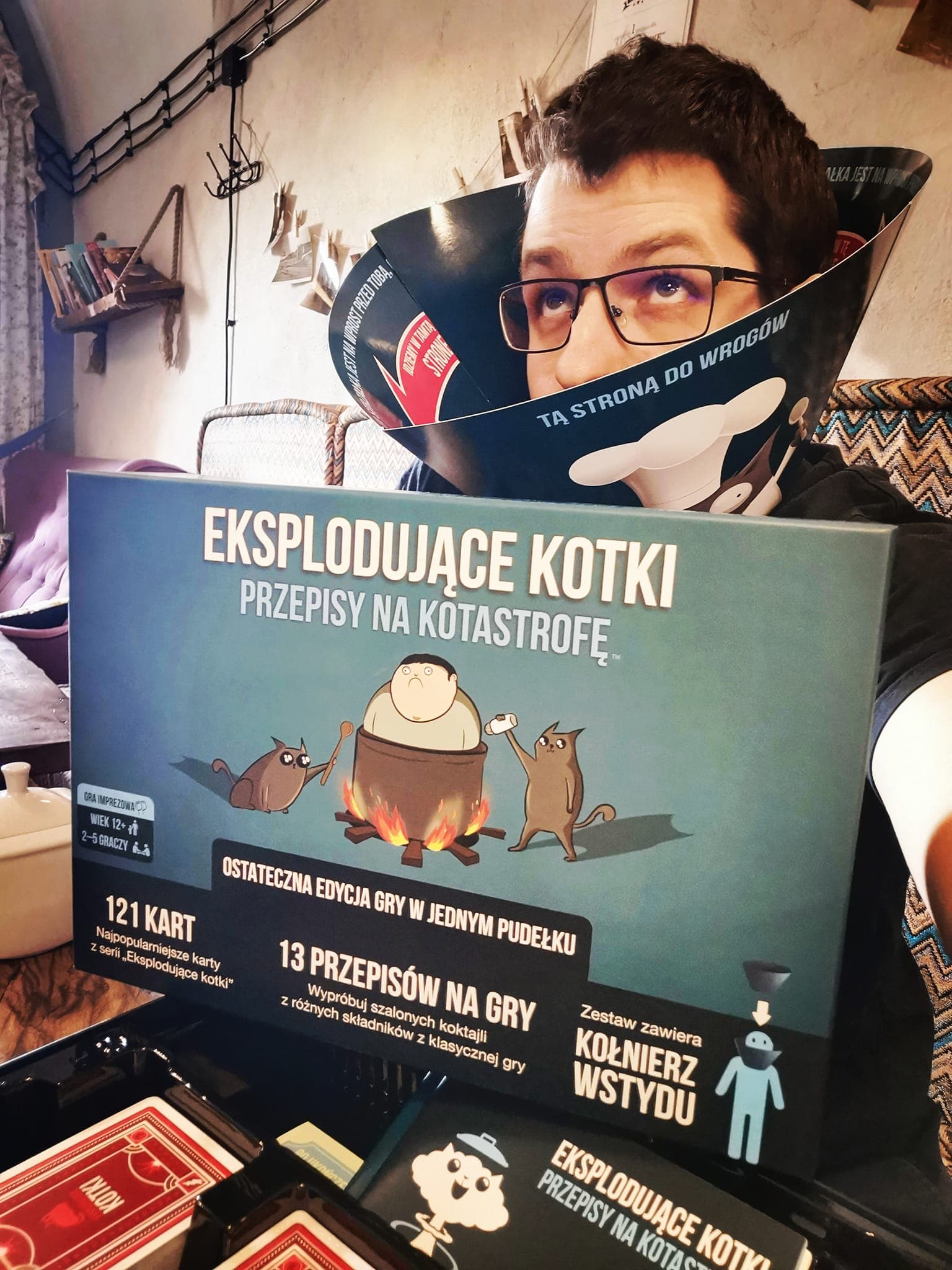 Board games at a table in Kawa na Ławę in Zamość
